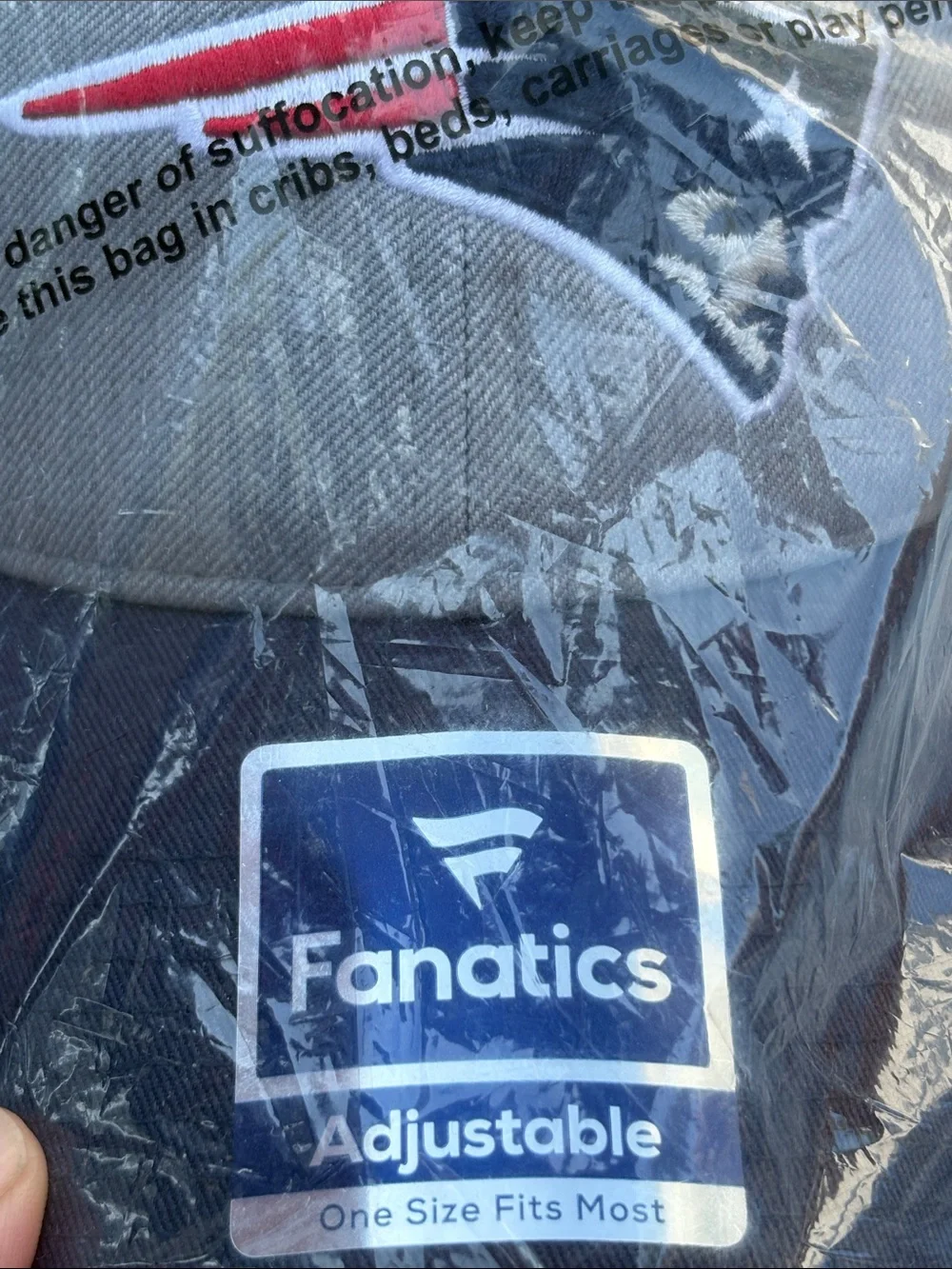 Fanatics Patriots snap adjust hat. NWT!